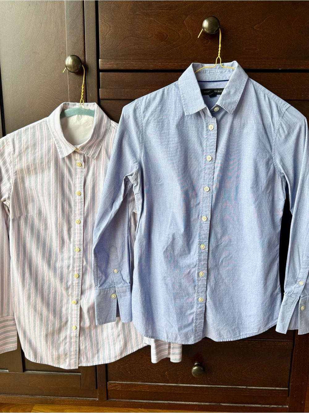 Banana Republic Petite Button-Down Shirt Bundle (PXS, 0P, 00P) - Picture 15 of 16